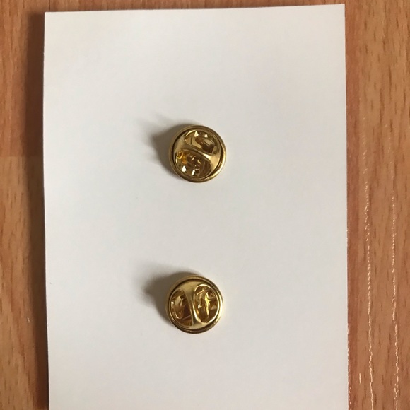 BTS Yoongi Suga Enamel Pin - Picture 2 of 2